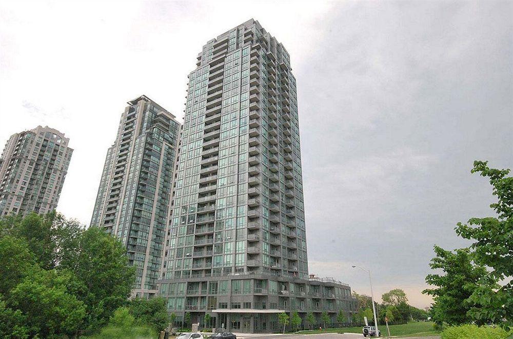Whitehall Suites - Mississauga Furnished Apartments Dış mekan fotoğraf
