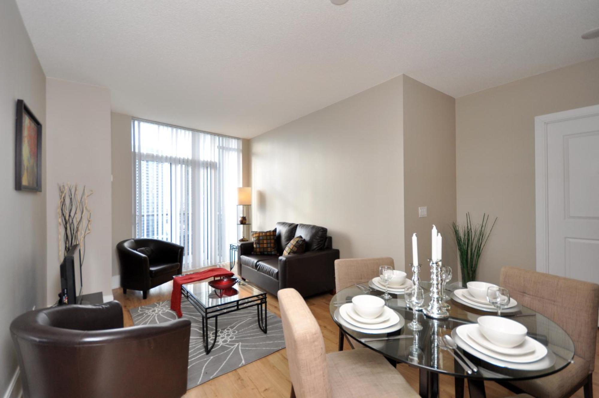 Whitehall Suites - Mississauga Furnished Apartments Dış mekan fotoğraf