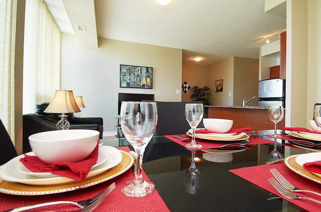 Whitehall Suites - Mississauga Furnished Apartments Dış mekan fotoğraf